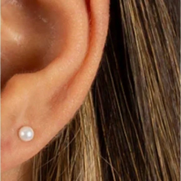 Adina Eden Pearl Stud Earrings - Picture 2 of 2